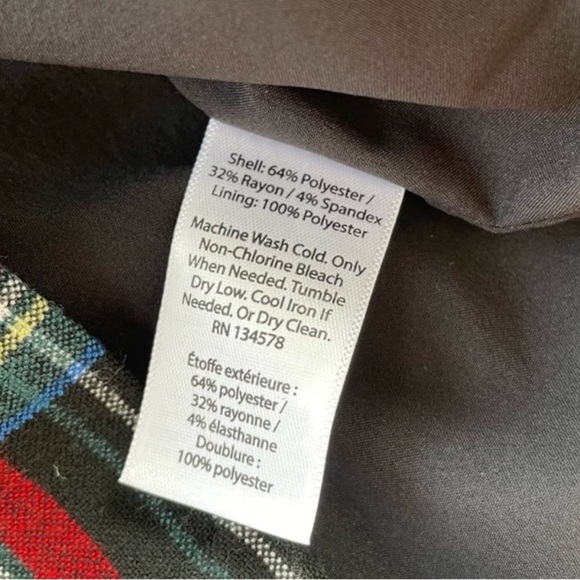 Vineyard Vines Festive Plaid Dress p2. - Picture 5 of 16